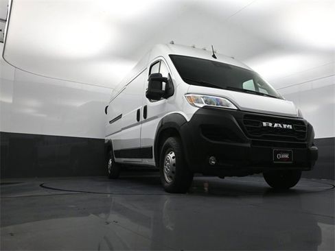 Used 2023 RAM ProMaster 2500 w/ Driver Convenience Group image 23