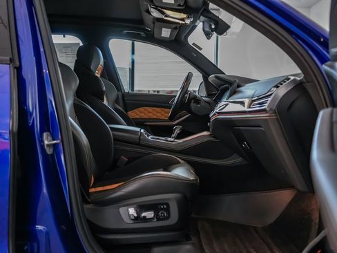Used 2021 BMW X5 M w/ Competition Package image 30