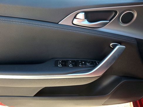 Used 2020 Kia Stinger GT image 12