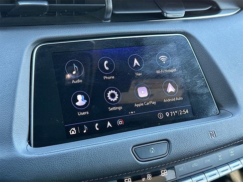 Used 2020 Cadillac XT4 Sport w/ Cold Weather Package image 15