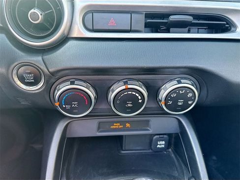 Used 2017 FIAT 124 Spider Classica image 14