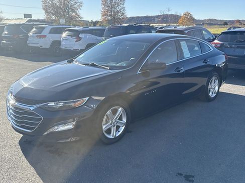 Used 2023 Chevrolet Malibu LT image 7