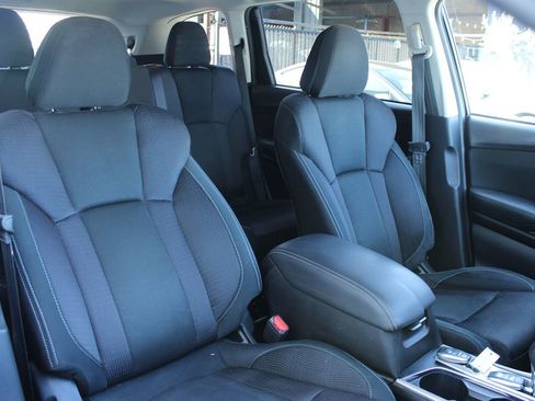 Used 2020 Subaru Ascent Premium w/ Convenience Package image 27