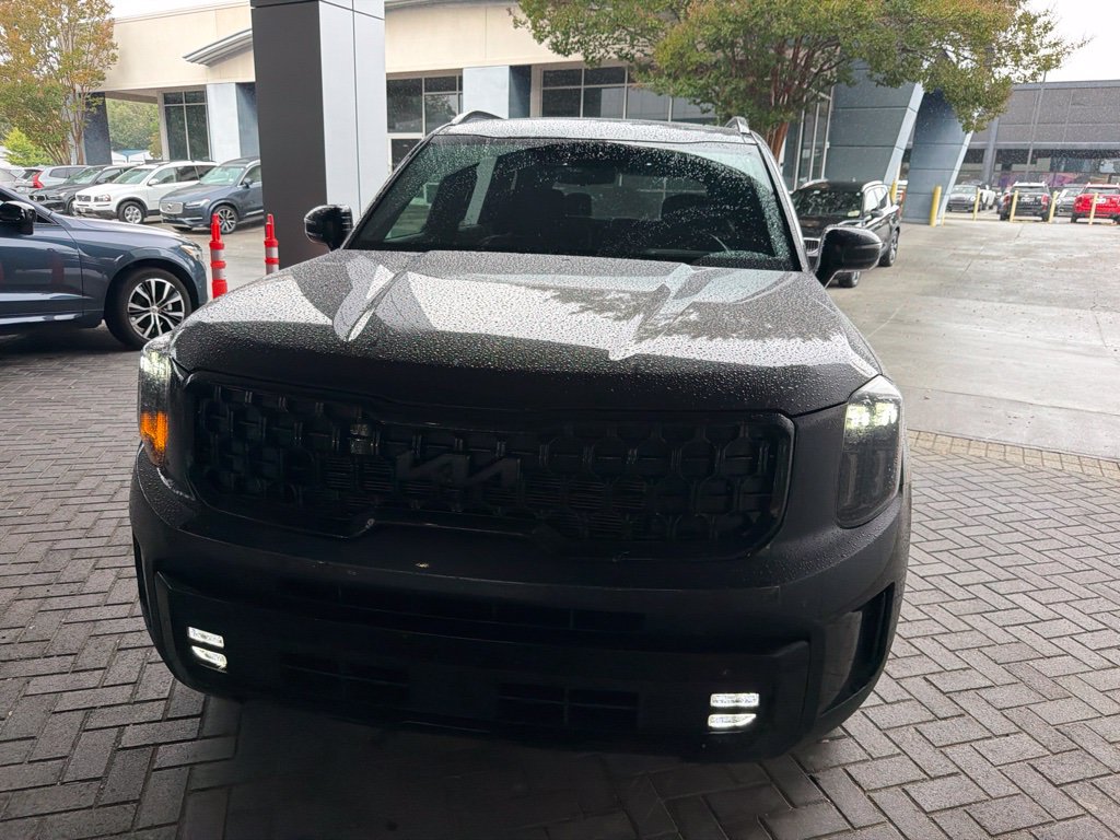 Used 2025 Kia Telluride SX Prestige X-Line AWD/4WD image 2