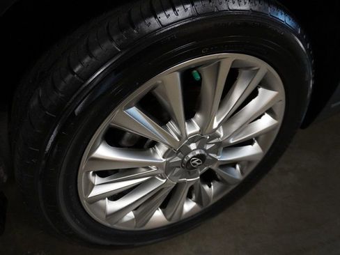 Used 2020 Hyundai Palisade Limited w/ Winter Weather Package image 5