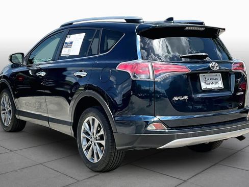 Used 2018 Toyota RAV4 Limited FWD image 12