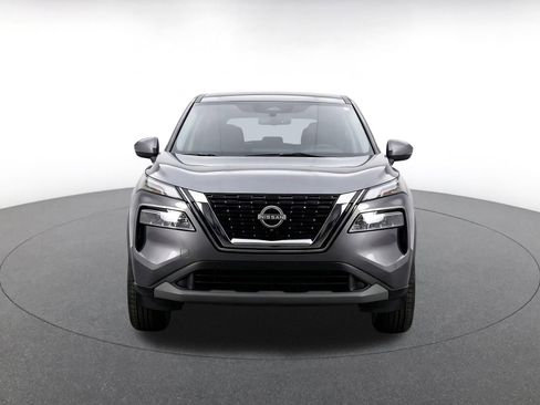 Used 2025 Nissan Rogue SV AWD/4WD image 2