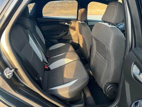 Used 2018 Ford Focus ST image 18