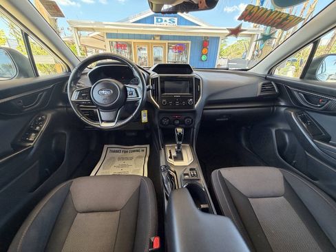 Used 2018 Subaru Crosstrek 2.0i Premium AWD/4WD image 16