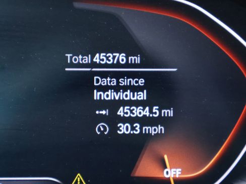 Used 2021 BMW X7 xDrive40i w/ Premium Package image 33