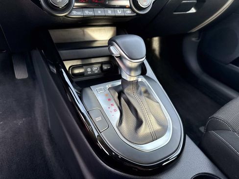 Used 2019 Kia Forte S w/ S Premium Package image 23