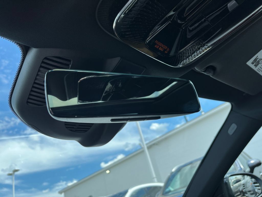 Certified 2026 Mercedes-Benz C 300 4MATIC Sedan image 25