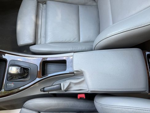 Used 2011 BMW 328i xDrive Coupe image 39