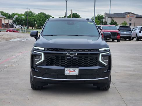 New 2026 Chevrolet Suburban LS w/ LS Custom Edition AWD/4WD image 6