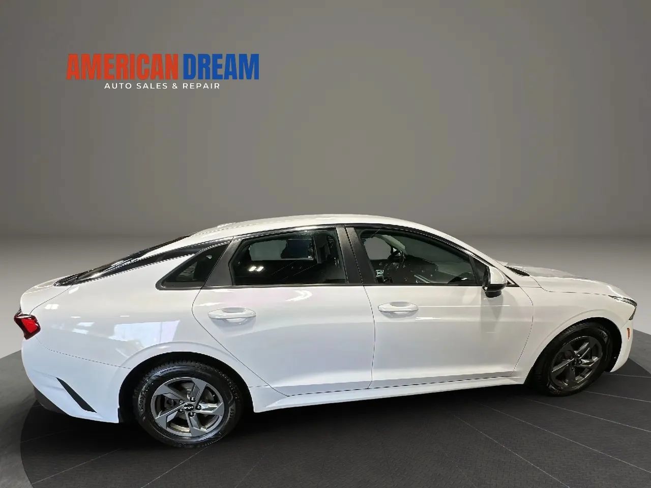 Used 2022 Kia K5 LX FWD image 6
