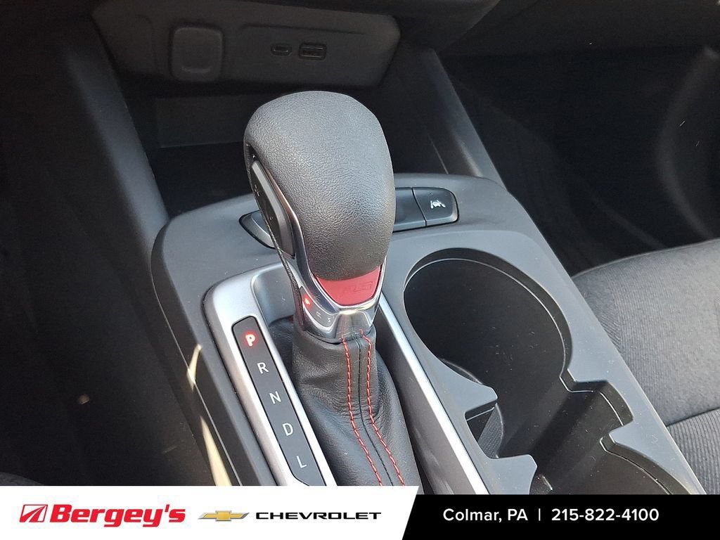 Certified 2024 Chevrolet Trax RS w/ Sunroof Package FWD image 18
