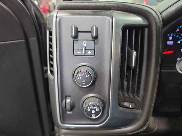 Used 2015 Chevrolet Silverado 1500 LTZ AWD/4WD image 14