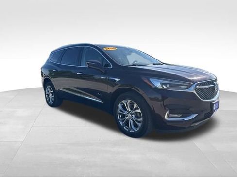 Used 2020 Buick Enclave Avenir w/ Avenir Technology Package AWD/4WD image 9
