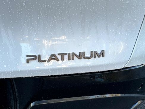 New 2026 Nissan Murano Platinum w/ Cargo Package image 15