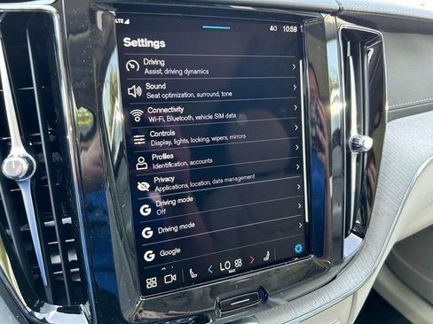 New 2025 Volvo XC60 T8 Ultra w/ Protection Package Premier AWD/4WD image 30