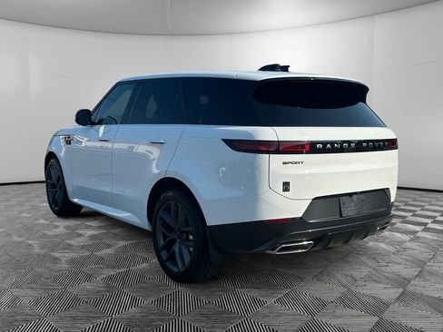 Used 2026 Land Rover Range Rover Sport SE AWD/4WD image 3