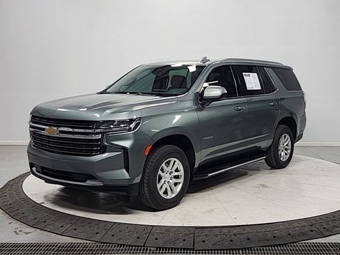 Used 2024 Chevrolet Tahoe LT image 3
