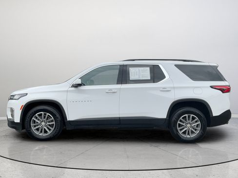 Certified 2022 Chevrolet Traverse LT FWD image 10