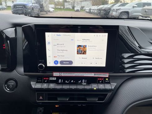 New 2026 Toyota Camry SE FWD image 17