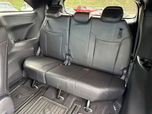 Used 2025 Toyota Sienna XSE image 15