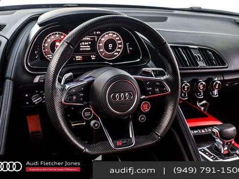 Used 2017 Audi R8 V10 plus image 17