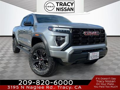 Used 2025 GMC Canyon Elevation w/ Technology Package