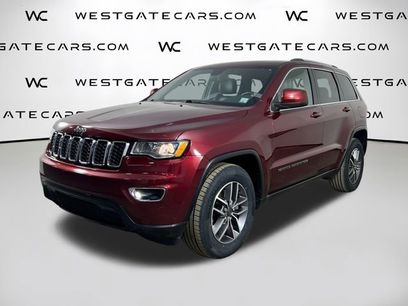 Used 2020 Jeep Grand Cherokee Laredo w/ 18" Wheel & 8.4" Radio Group