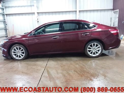Used 2013 Toyota Avalon Limited image 5