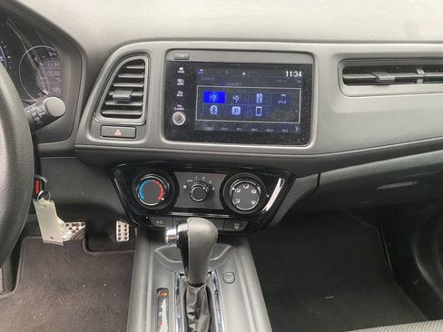 Used 2020 Honda HR-V Sport image 20
