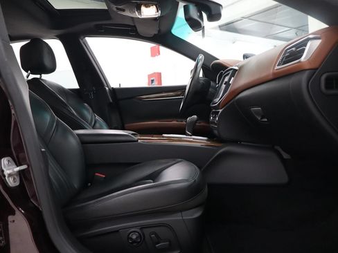 Used 2016 Maserati Ghibli S Q4 AWD/4WD image 28