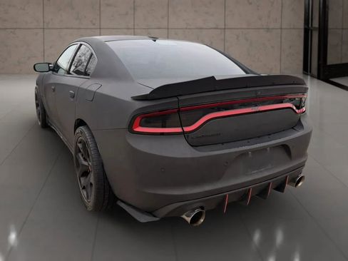 Used 2018 Dodge Charger R/T w/ Plus Group image 9