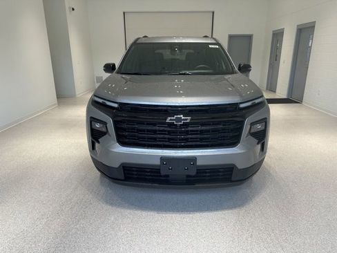 New 2026 Chevrolet Traverse LT w/ Midnight/Sport Edition image 2