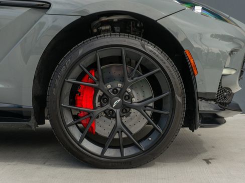 Used 2025 Aston Martin DBX 707 AWD/4WD image 38