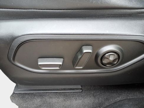 Certified 2021 Jeep Grand Cherokee L Limited image 13