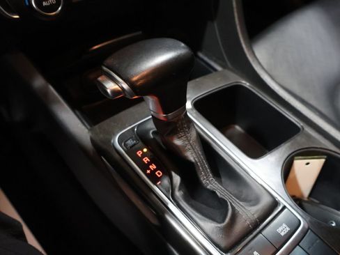 Used 2016 Kia Optima EX image 28