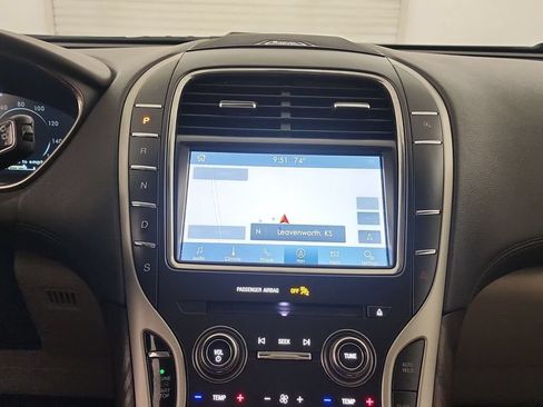 Used 2019 Lincoln Nautilus Reserve w/ Cargo Utility Package AWD/4WD image 26