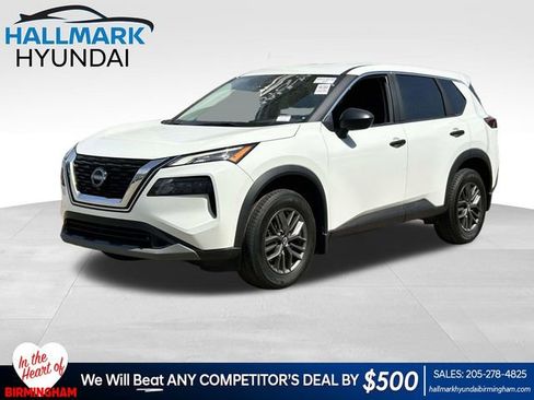 Used 2023 Nissan Rogue S image 1