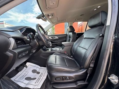 Used 2020 Chevrolet Traverse LT AWD/4WD image 10