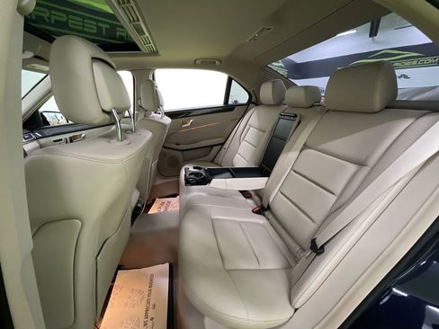 Used 2016 Mercedes-Benz E 350 4MATIC image 28