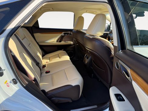 Used 2019 Lexus RX 350 FWD w/ Navigation Package image 18