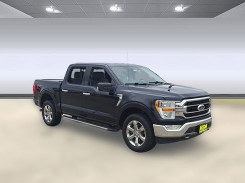 Used 2021 Ford F150 XLT w/ Equipment Group 301A Mid image 7