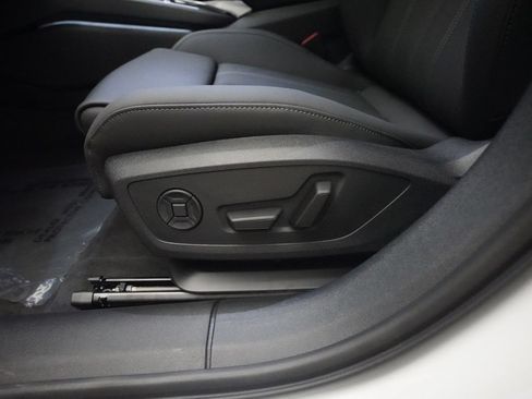 New 2026 Audi A6 Premium Plus AWD/4WD image 30