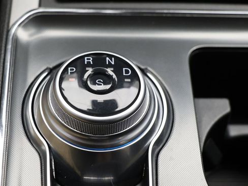 Used 2022 Ford Edge ST-Line image 23