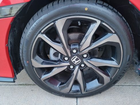 Used 2018 Honda Civic Sport image 38