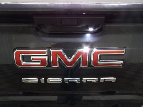 Used 2025 GMC Sierra 1500 Elevation image 39